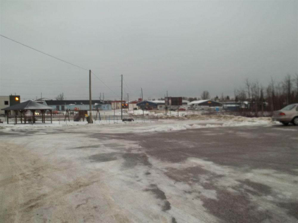 Travelodge By Wyndham Kapuskasing Kültér fotó